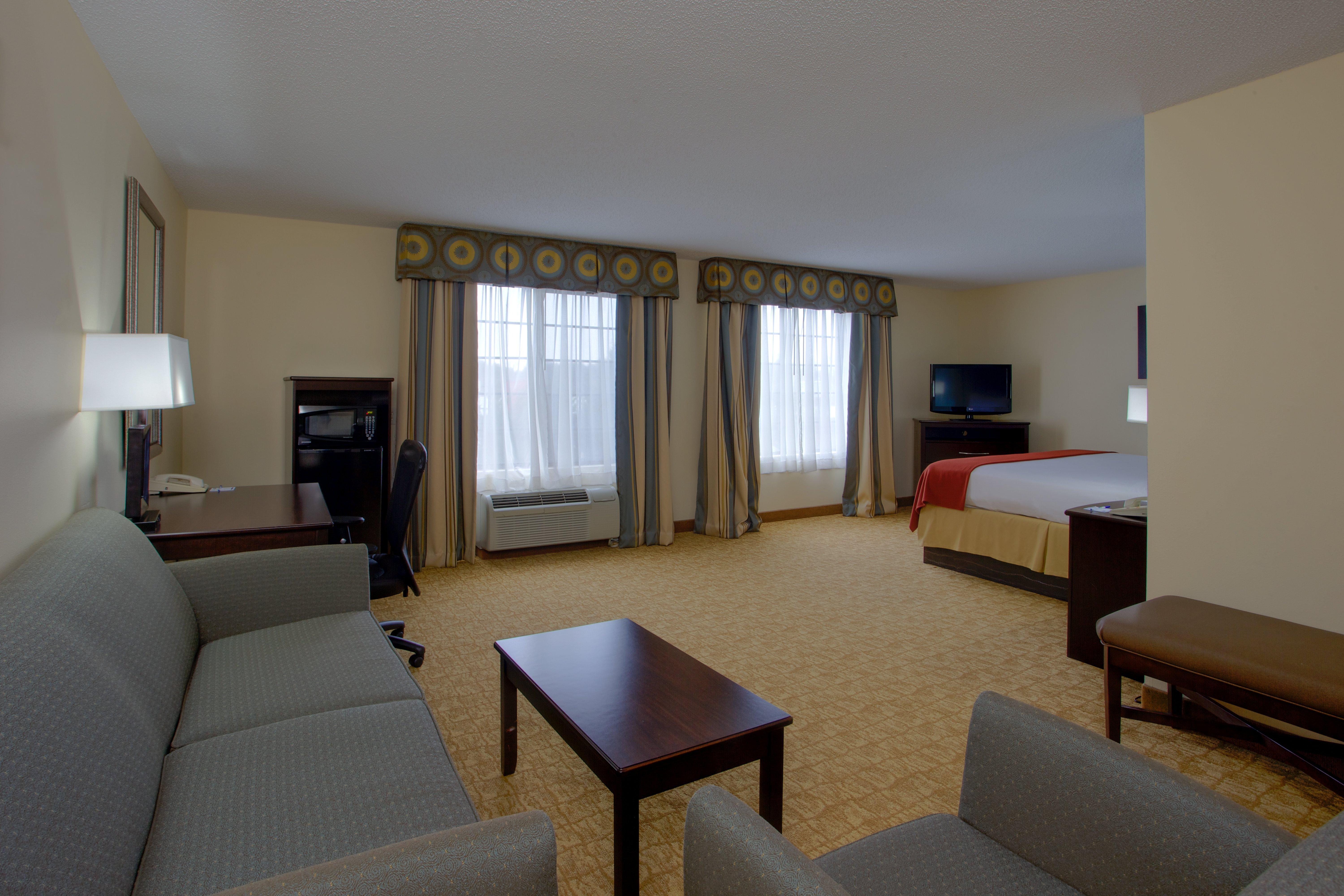 Holiday Inn Express Winston-Salem, An Ihg Hotel Экстерьер фото